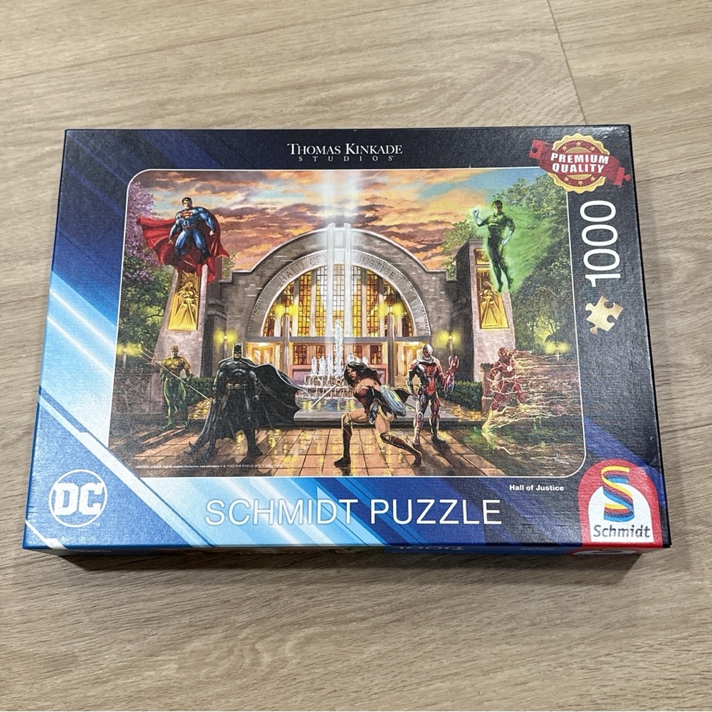 Schmidt Thomas Kinkade DC Hall Of Justice 1000 Pc Jigsaw Puzzle